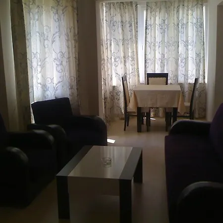 Otel My Way 2*